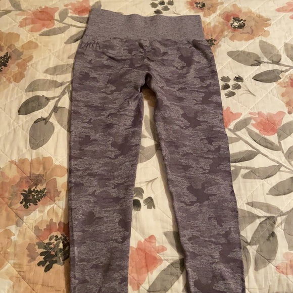 Gymshark camo seamless leggings - Picture 3 of 5